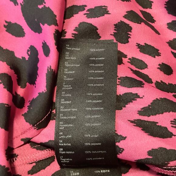 Maje Fuchsia Pink Leopard Silky Gathered Shoulder Peter Pan Collar Blouse XS - Picture 11 of 12